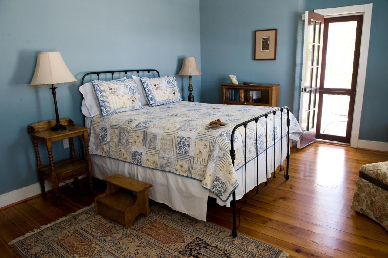 Hopkins Ordinary Bed, Breakfast And Ale Works Bed and Breakfast Sperryville Exterior foto